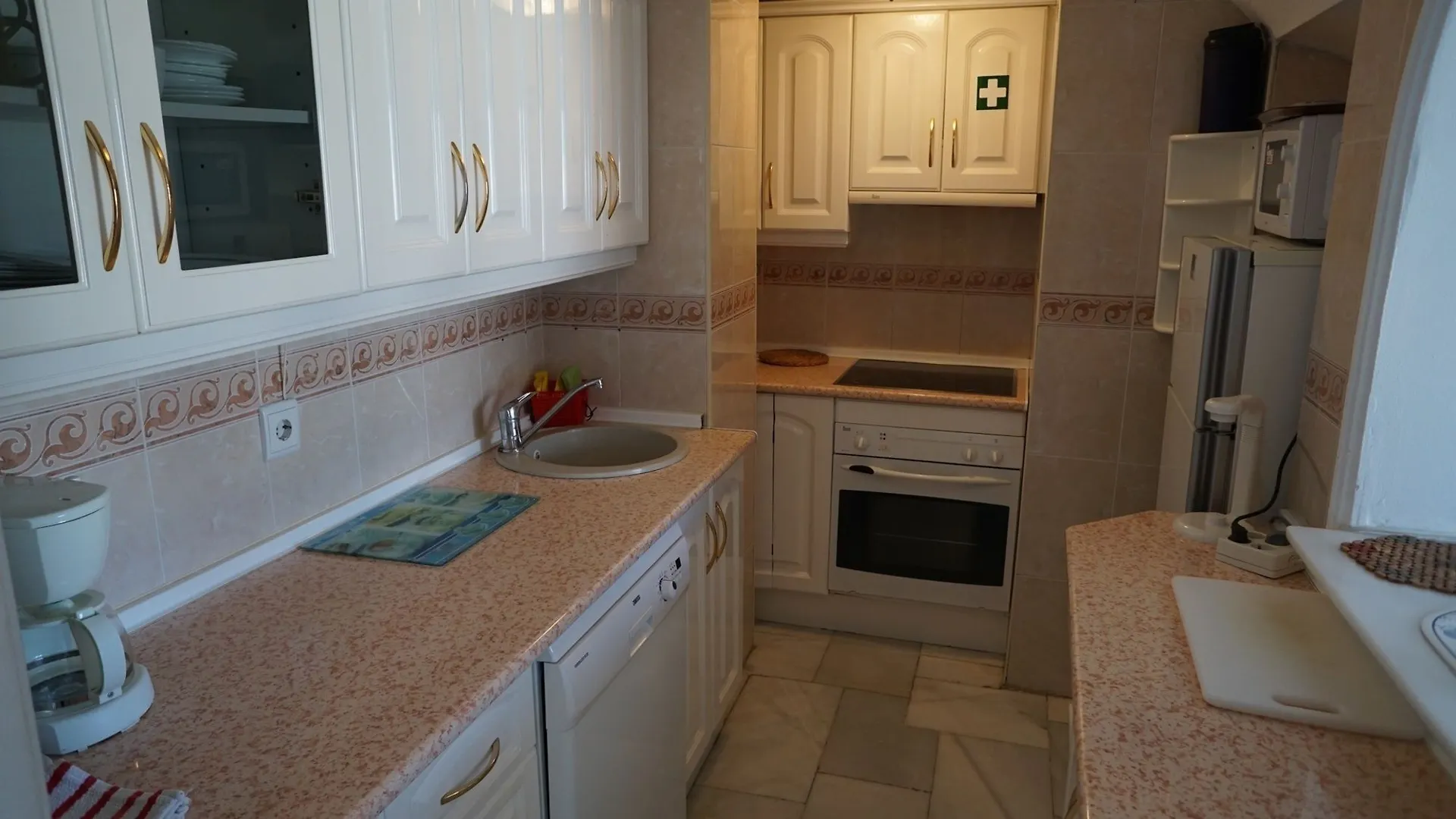 Skol Apartments Marbella 3*,
